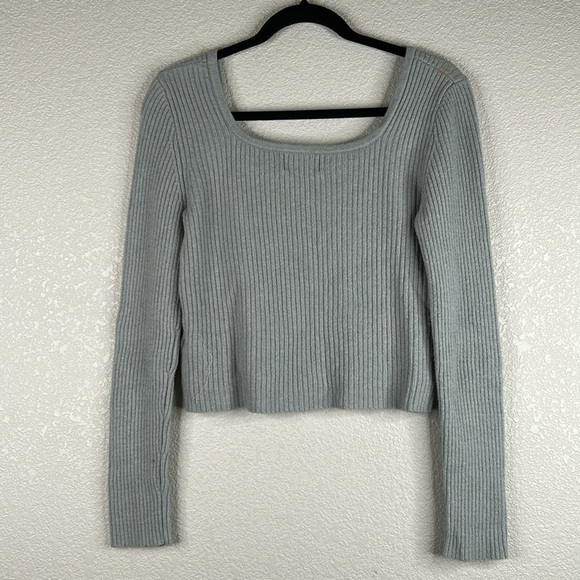 Old Navy Gray Blue Ribbed Square Neck Long Sleeve Cropped Sweater Size Medium - Picture 3 of 6